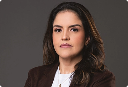 Dra. Raffaela Martins